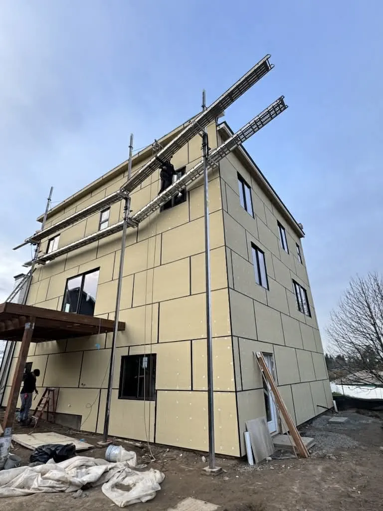 Framing & Header — Residential